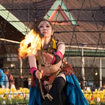 東京ドイツ村でファイアーパフォーマンス ベリーダンスとファイアーパフォーマンス