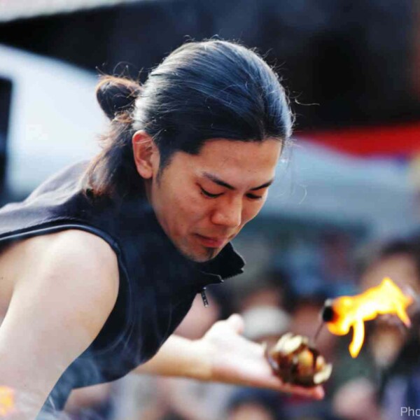 大須大道町人祭で火付盗賊ファイアーパフォーマンス