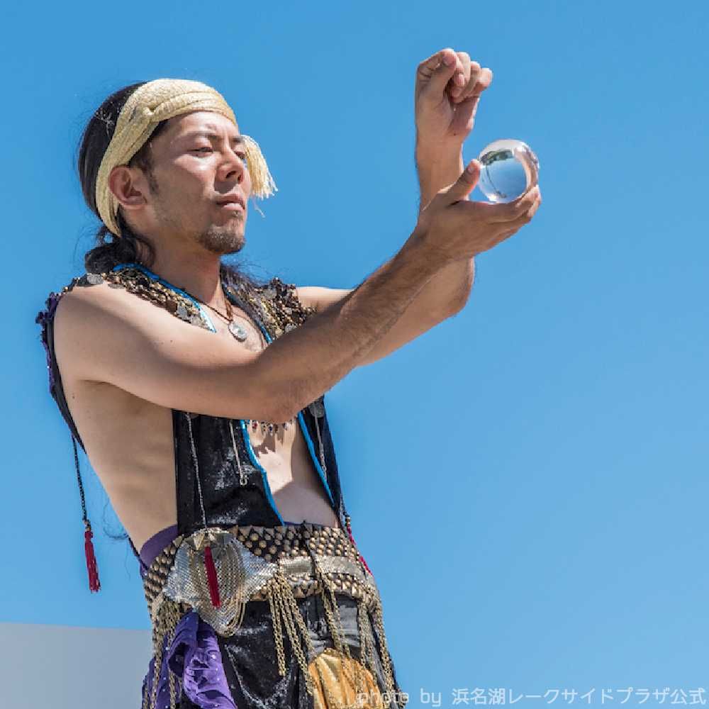 ホテルイベントでアラビアンナイト大道芸
