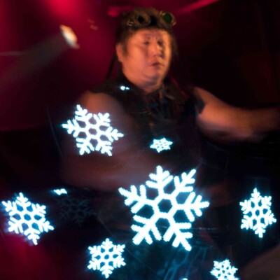 LEDビジュアルポイパフォーマンス