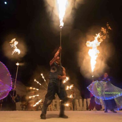 宝台樹スキー場の雪祭りで火付盗賊ファイアーショー