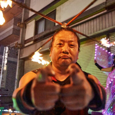 亀戸大道芸 金曜屋台村での火付盗賊ファイアーパフォーマンス