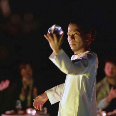 ローズガーデンでファイアーショー