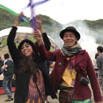 アウトドアフェスで火付盗賊のファイアーパフォーマンス