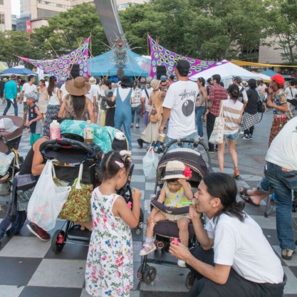 千葉駅前のフェスティバルに出演