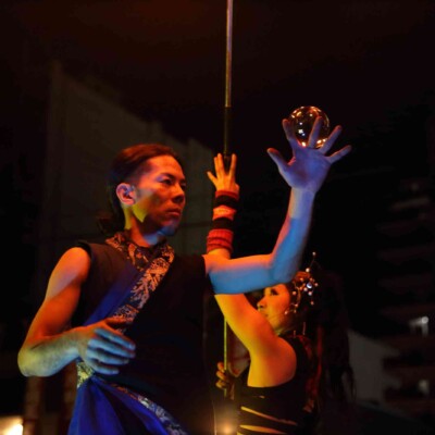 コンタクトジャグリングと火傘 大須大道町人祭の火付盗賊ファイアーショー