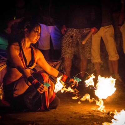 アウトドアフェスで火付盗賊ファイアーショー