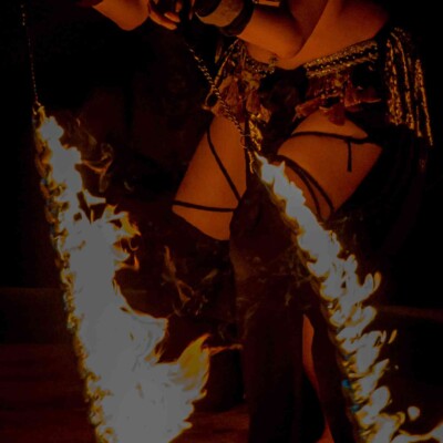 サンシャイン水族館屋上ビアガーデンで火付盗賊ファイアーショー