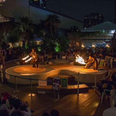 サンシャイン水族館屋上ビアガーデンで火付盗賊ファイアーショー