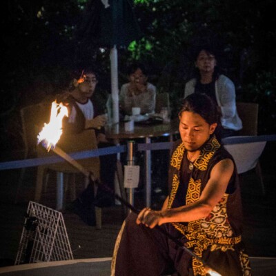 サンシャイン水族館屋上ビアガーデンで火付盗賊ファイアーショー