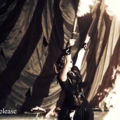 ロックバンドlynch. の新曲MV、"JØKER"でファイアーパフォーマンス