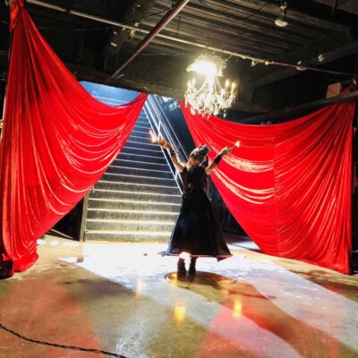 ロックバンドlynch. の新曲MV、"JØKER"でファイアーパフォーマンス