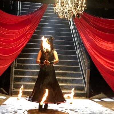 ロックバンドlynch. の新曲MV、"JØKER"でファイアーパフォーマンス