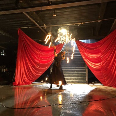 ロックバンドlynch. の新曲MV、"JØKER"でファイアーパフォーマンス