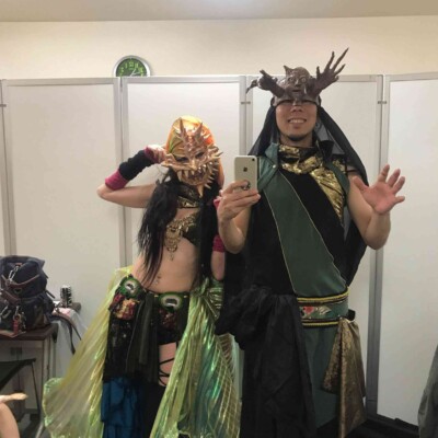 仮面パフォーマー