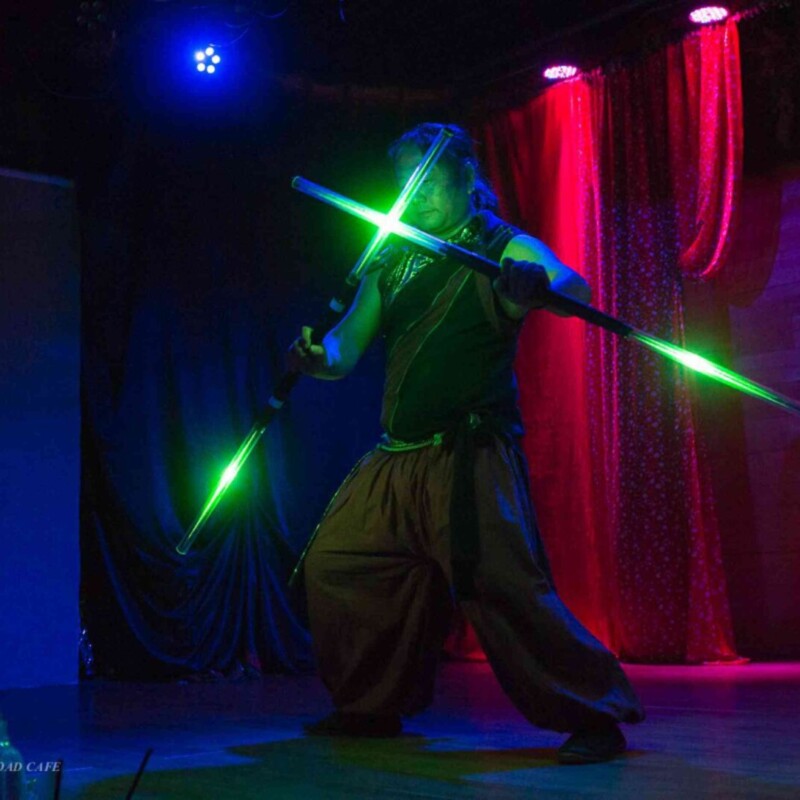 ビジュアルスタッフ