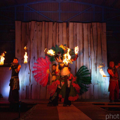 火付盗賊ファイアーパフォーマンス