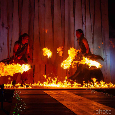 火付盗賊ファイアーパフォーマンスステージ