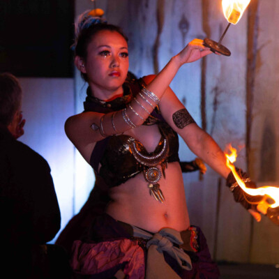 火付盗賊ファイアーパフォーマンスステージ