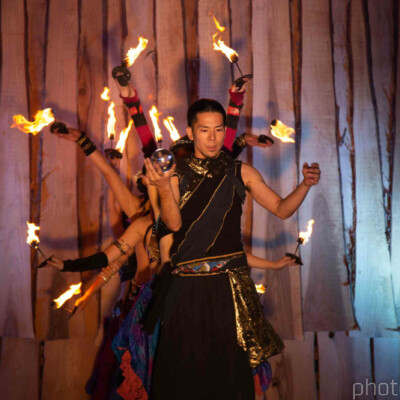 火付盗賊ファイアーパフォーマンスステージ