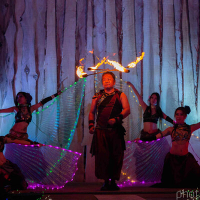 火付盗賊ファイアーパフォーマンス