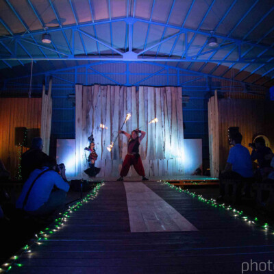 火付盗賊ファイアーパフォーマンス