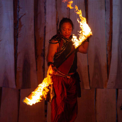 火付盗賊ファイアーパフォーマンス