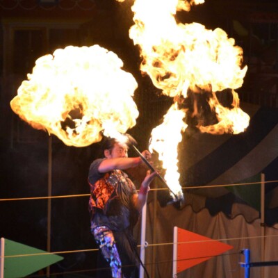 バーンアウト 西武園遊園地のビアガーデンで花火大会後にファイアーショー
