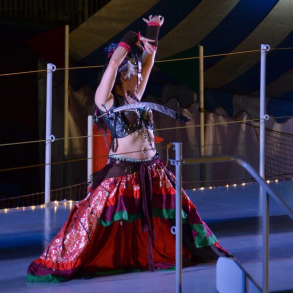 西武園遊園地のビアガーデンで花火大会後にファイアーショー