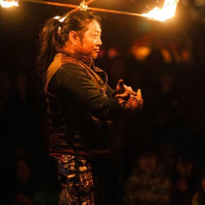 アウトドアフェスでファイアーパフォーマンス