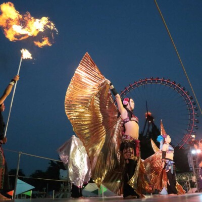 西武園遊園地のビアガーデンで花火大会後にファイアーショー
