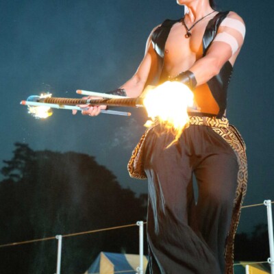 西武園遊園地のビアガーデンで花火大会後にファイアーショー