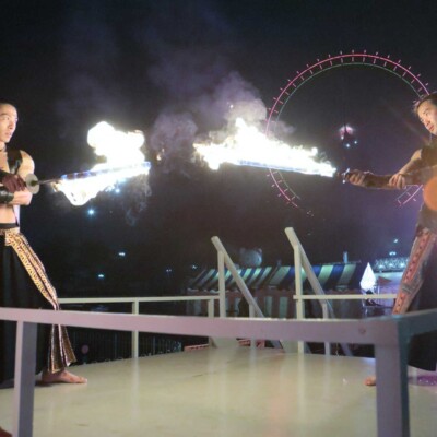 西武園遊園地のビアガーデンで花火大会後にファイアーショー