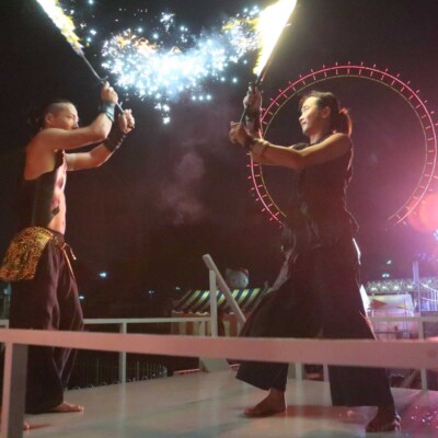 西武園遊園地のビアガーデンで花火大会後にファイアーショー