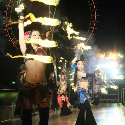 西武園遊園地のビアガーデンで花火大会後にファイアーショー