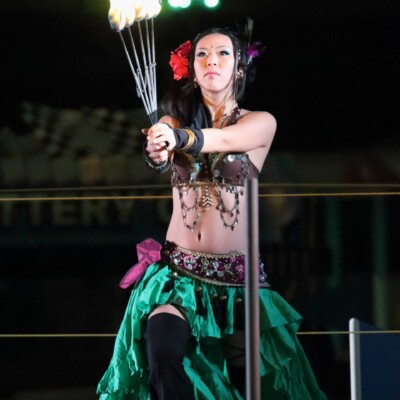 西武園遊園地のビアガーデンで花火大会後にファイアーショー