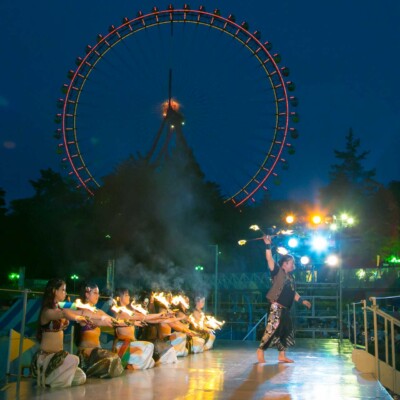 西武園遊園地のビアガーデンで花火大会後にファイアーベリーダンスショー
