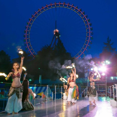 西武園遊園地のビアガーデンで花火大会後にファイアーアラビアンナイト