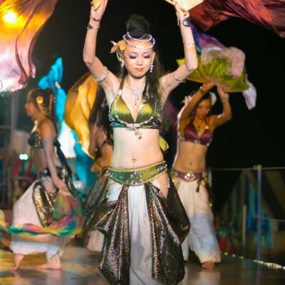 西武園遊園地のビアガーデンで花火大会後にファイアーベリーダンスショー