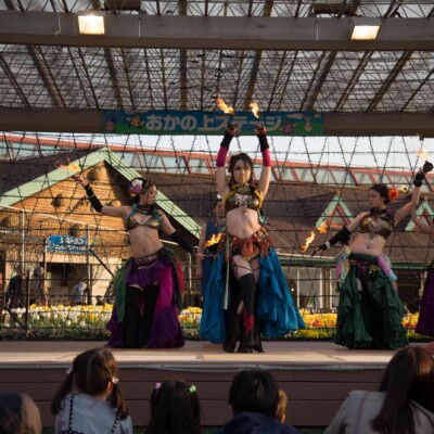 ベリーダンスとファイアーパフォーマンス