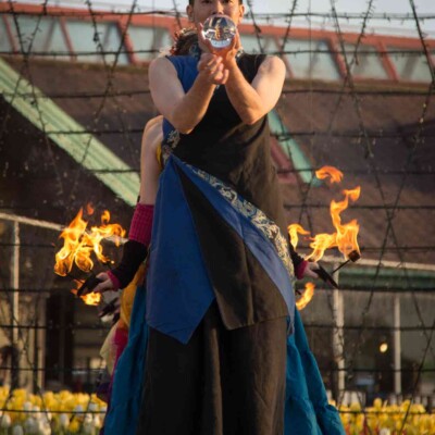 ベリーダンスとファイアーパフォーマンス