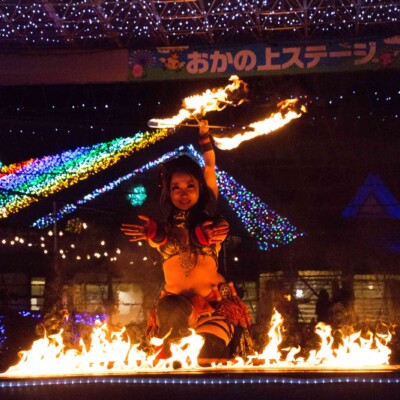 東京ドイツ村の夏イベントサマーフェスタでイルミネーションとファイアーショー