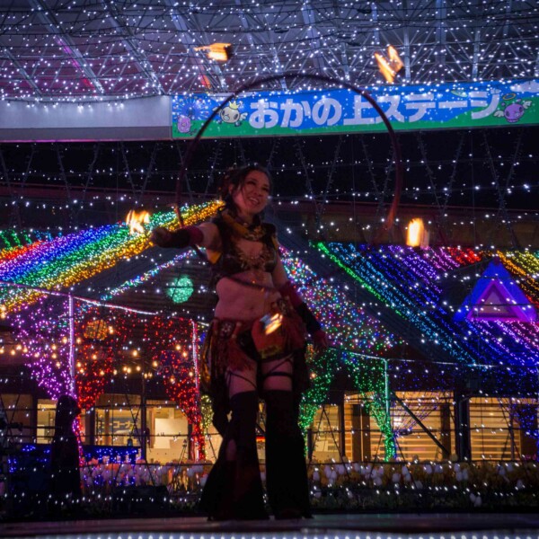 東京ドイツ村の夏イベントサマーフェスタでイルミネーションとファイアーショー