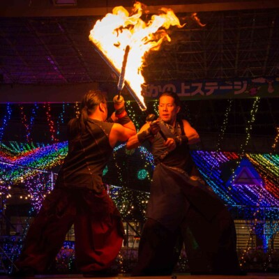 東京ドイツ村の夏イベントサマーフェスタでイルミネーションとファイアーショー