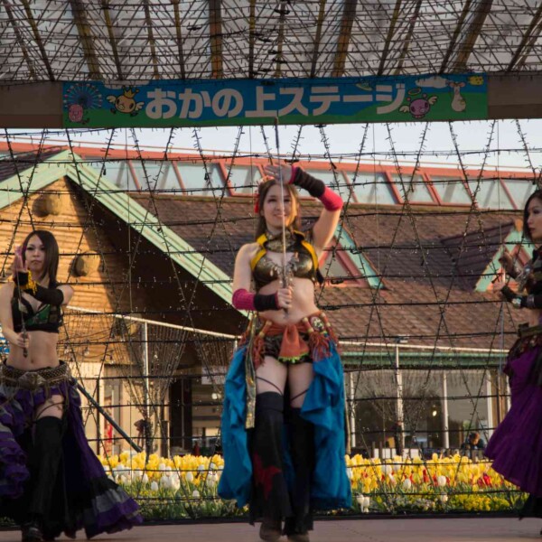 ベリーダンスとファイアーパフォーマンス