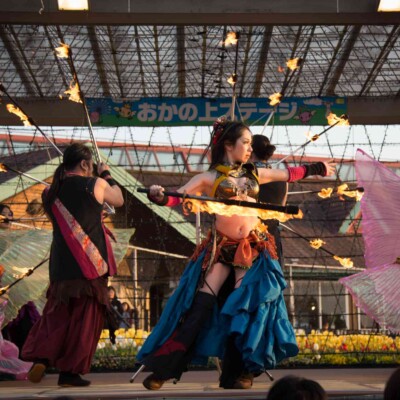 ベリーダンスとファイアーパフォーマンス