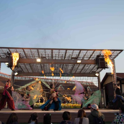 ベリーダンスとファイアーパフォーマンス