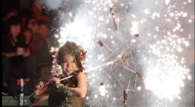 火付盗賊のファイアーパフォーマンスで使う花火傘/Pyro Umbrella