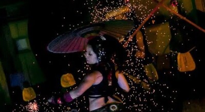 火の粉舞う手乗りファイアー、火花パームトーチ/Spark Palm Torch