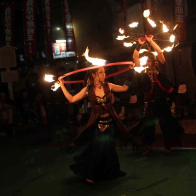 大須大道町人祭で火付盗賊ファイアーパフォーマンス